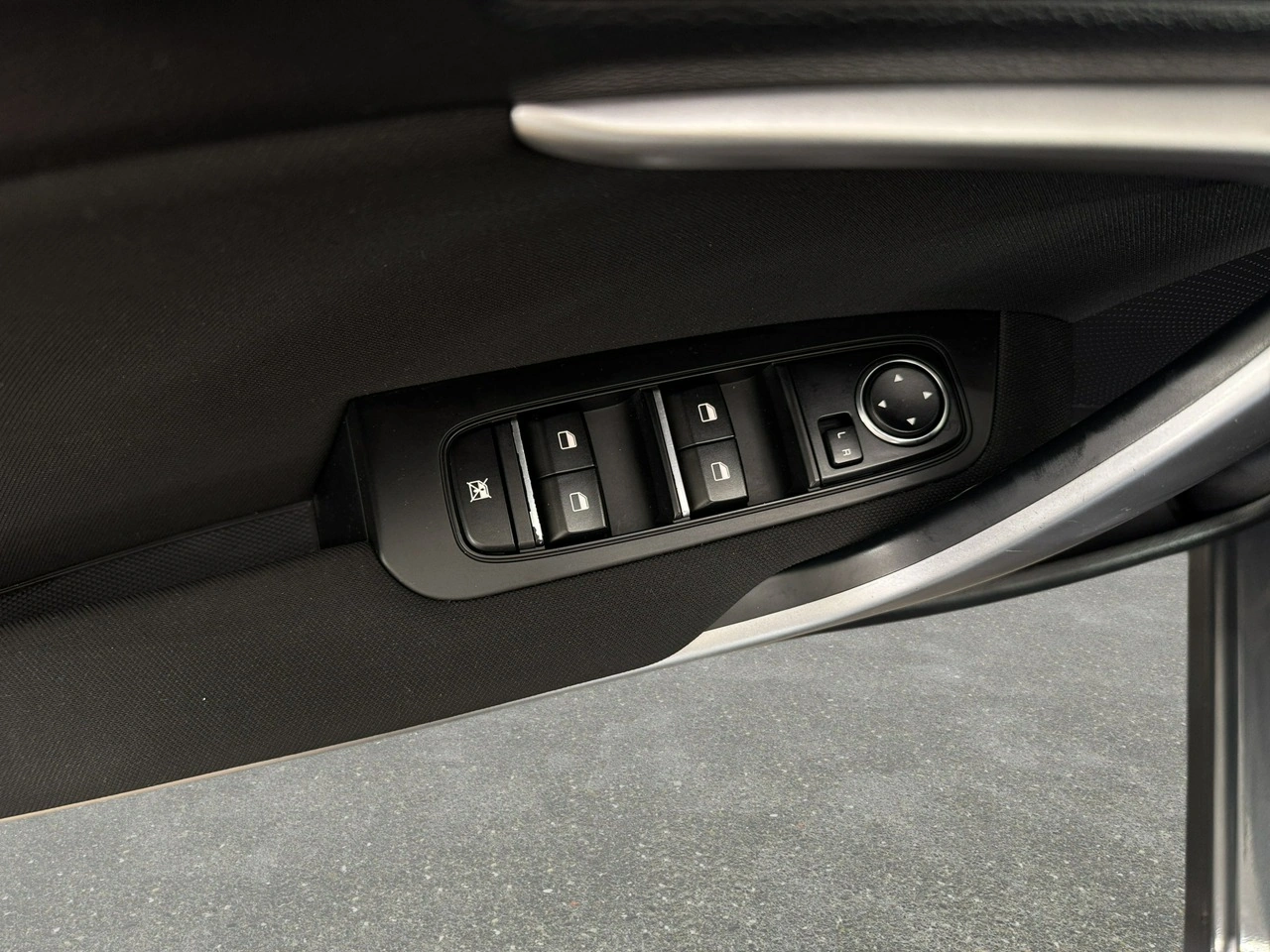 Kia Ceed - Zdjęcie 23