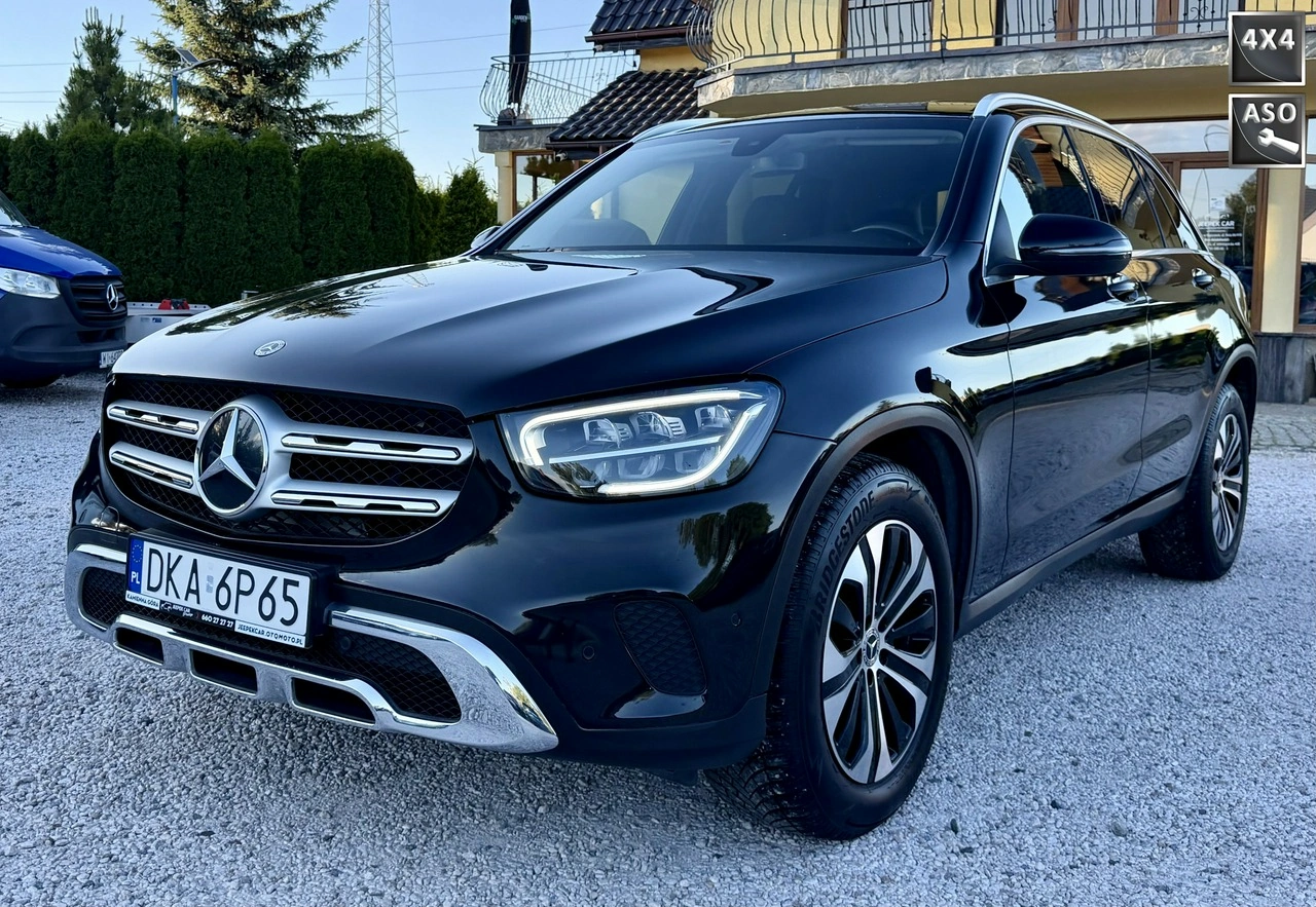 Mercedes GLC 200 - Główne zdjęcie