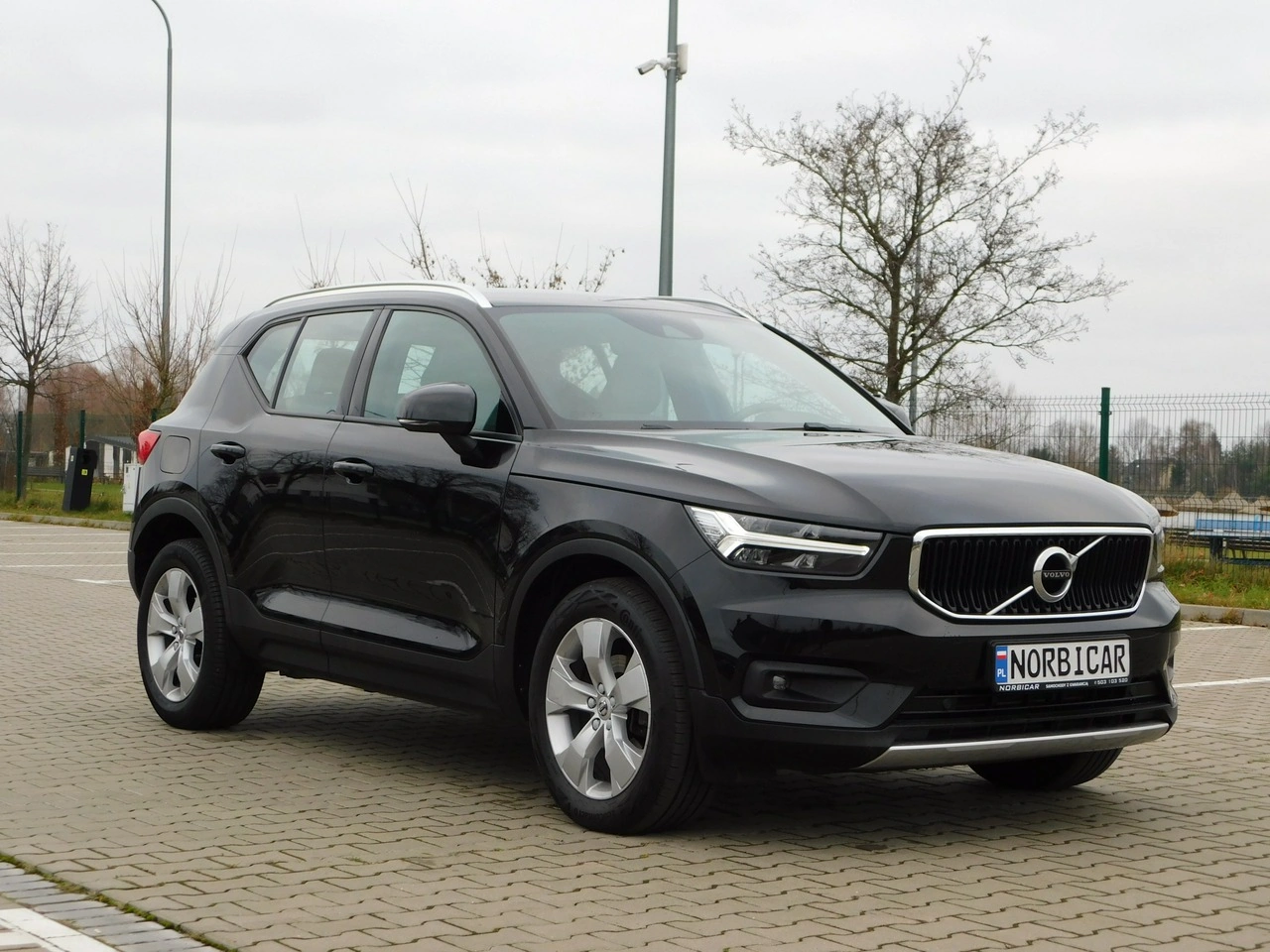Volvo XC 40 - Zdjęcie 2
