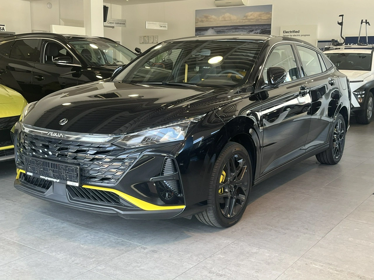 Dongfeng Shine - Główne zdjęcie