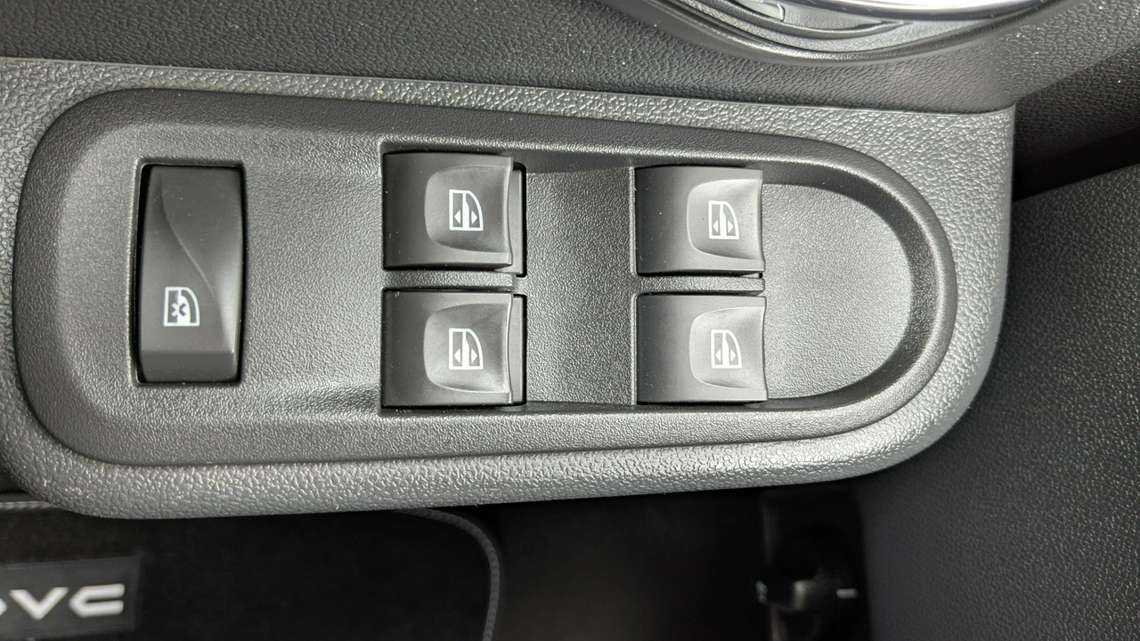 Dacia Duster - Zdjęcie 29