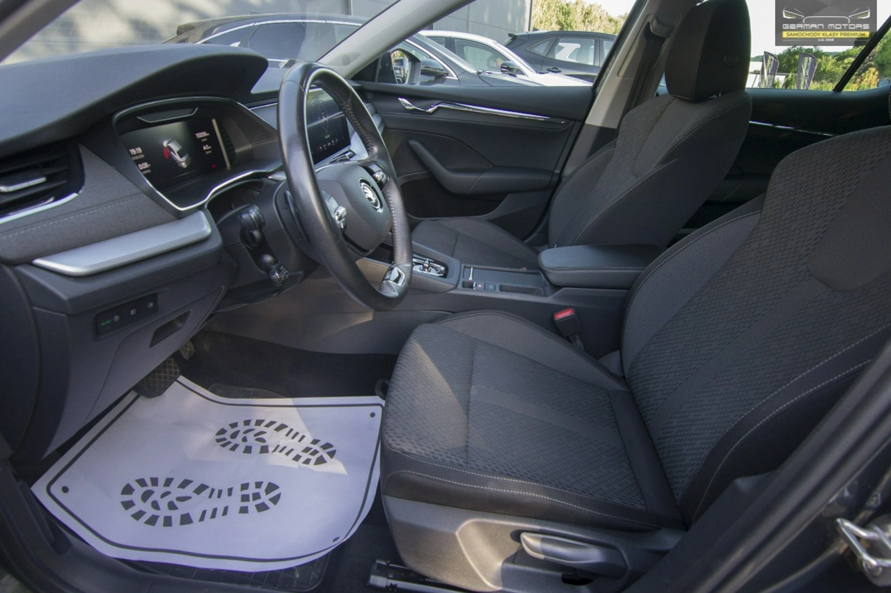 Skoda Octavia - Zdjęcie 19