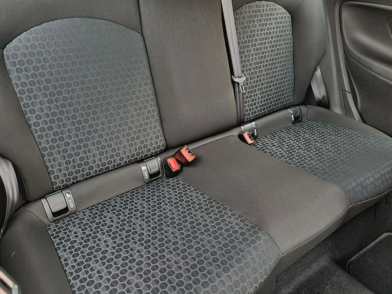 Opel Corsa - Zdjęcie 19