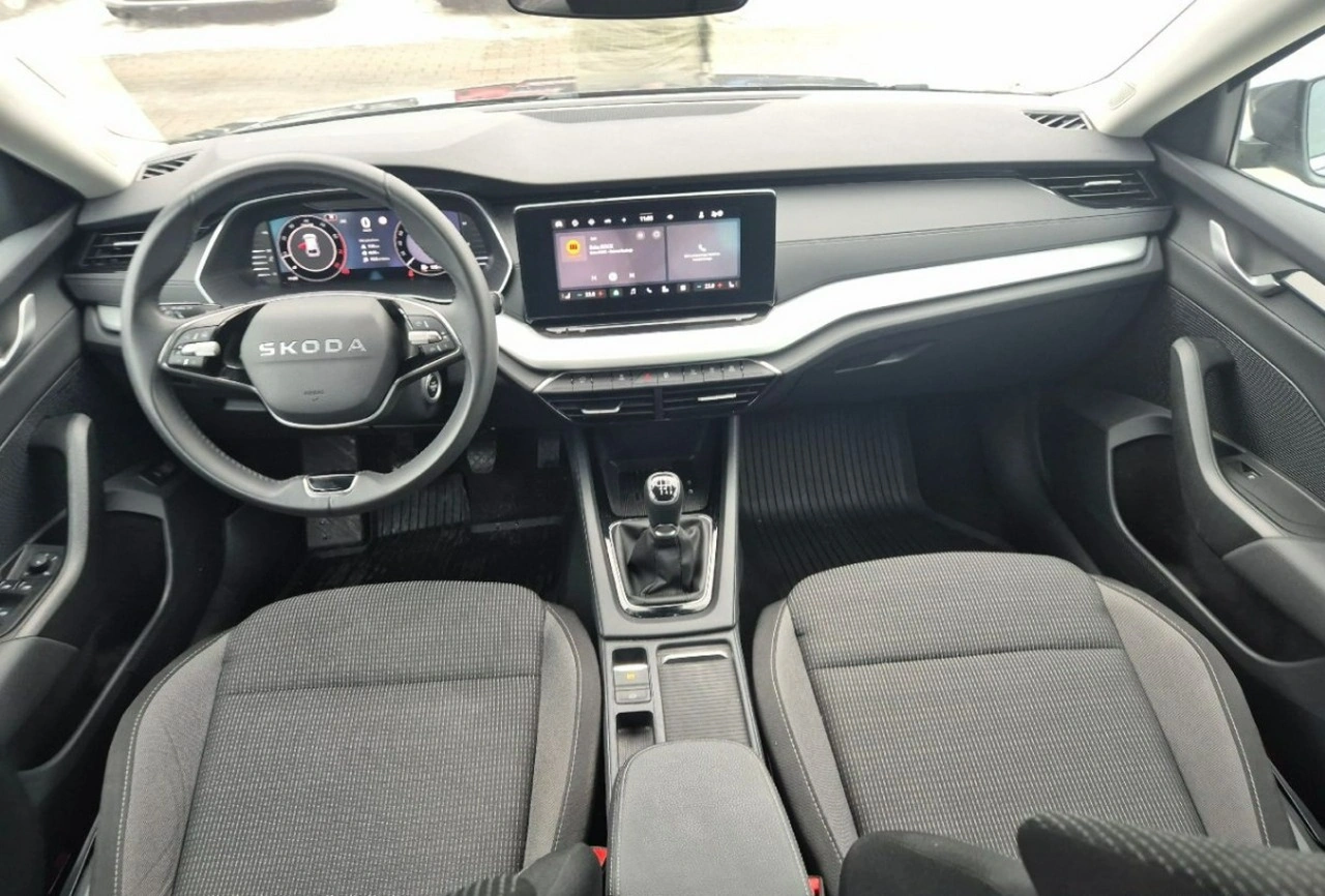 Skoda Octavia - Zdjęcie 10