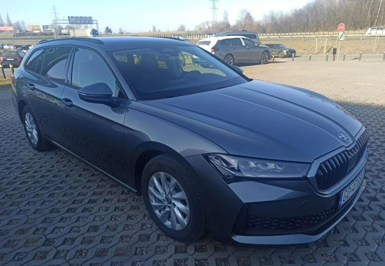 Skoda Superb - Zdjęcie 2