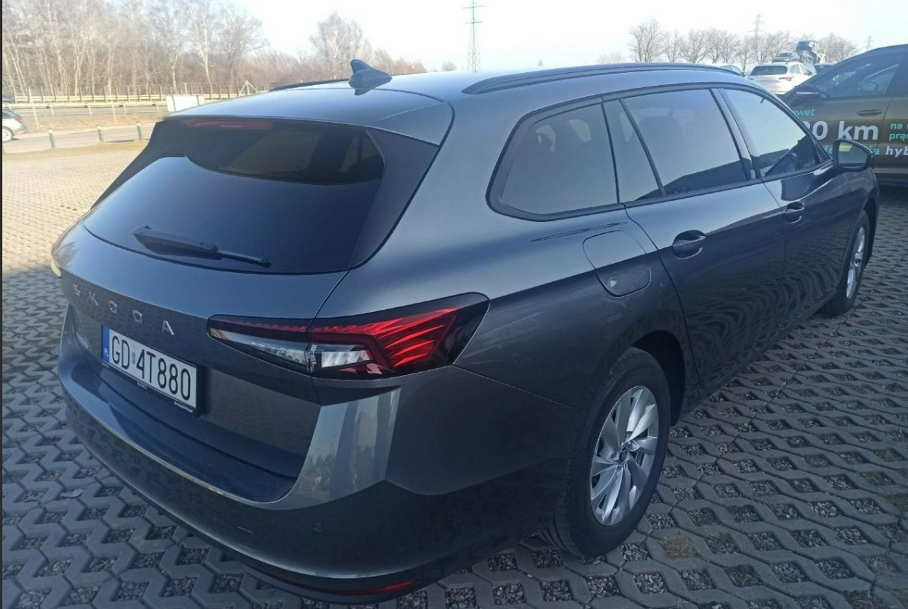 Skoda Superb - Zdjęcie 3