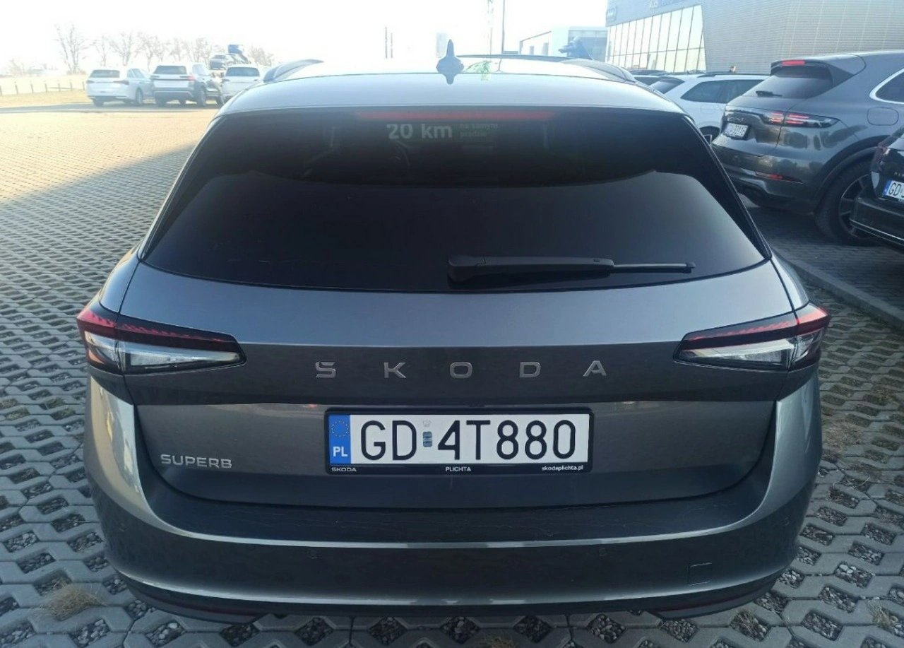 Skoda Superb - Zdjęcie 4