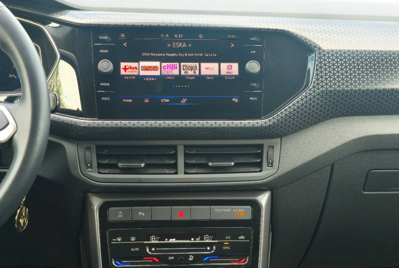Volkswagen T-Cross - Zdjęcie 11