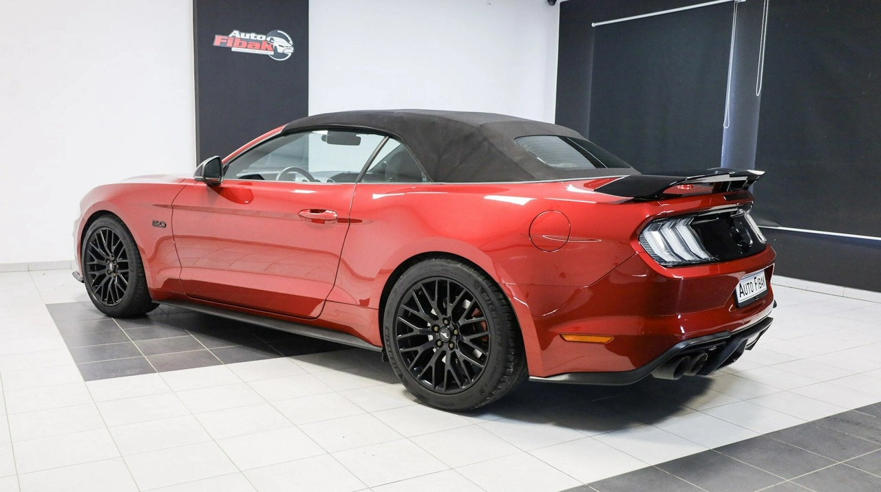 Ford Mustang - Zdjęcie 9