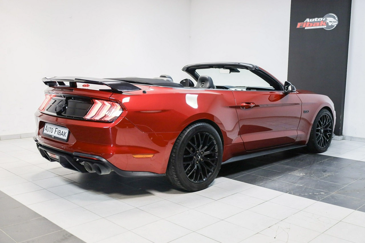Ford Mustang - Zdjęcie 12
