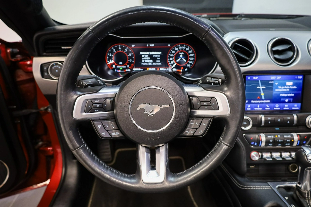 Ford Mustang - Zdjęcie 16