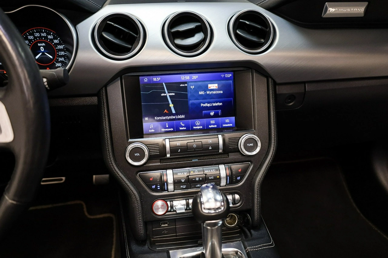 Ford Mustang - Zdjęcie 18