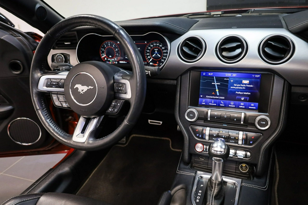 Ford Mustang - Zdjęcie 20