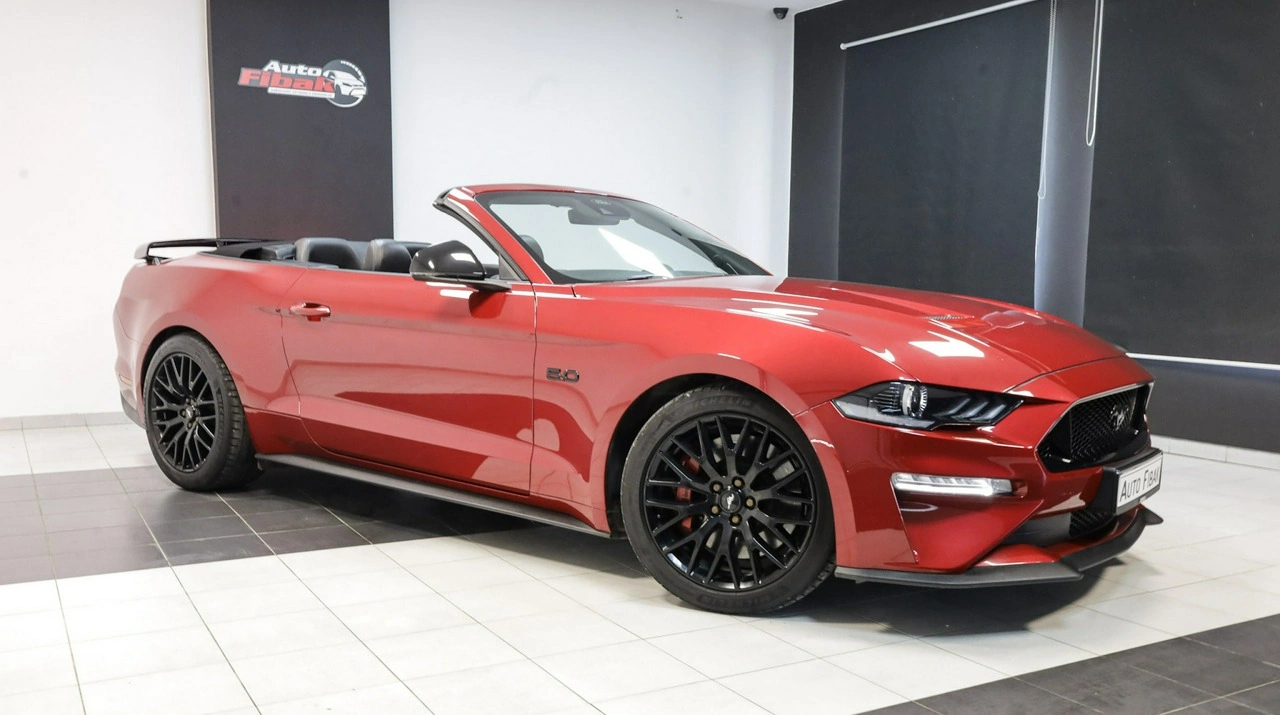 Ford Mustang - Zdjęcie 2