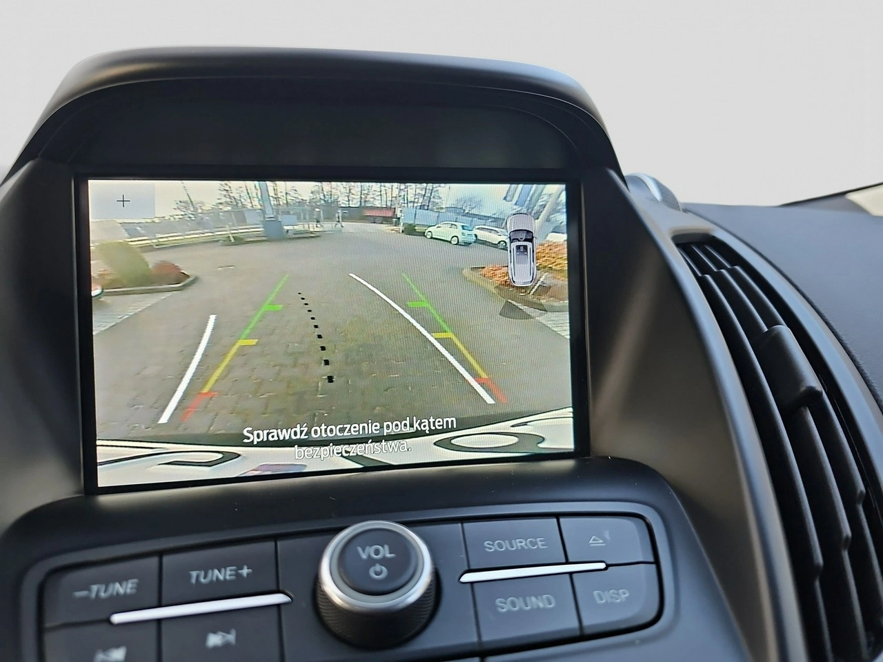Ford Kuga - Zdjęcie 10