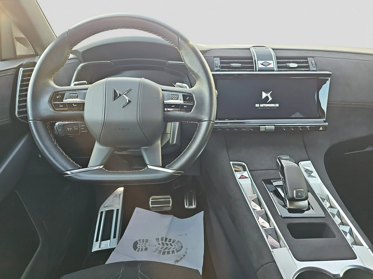 DS Automobiles DS 7 Crossback - Zdjęcie 9