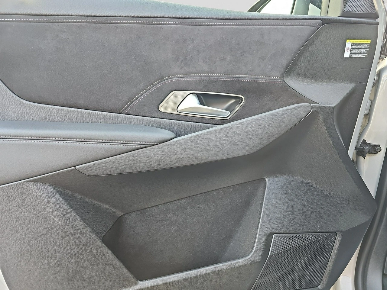 DS Automobiles DS 7 Crossback - Zdjęcie 20