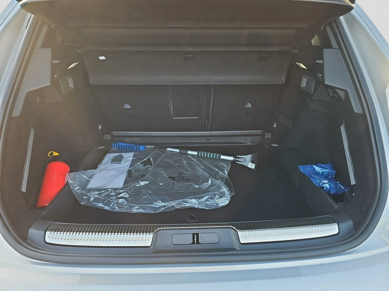 DS Automobiles DS 7 Crossback - Zdjęcie 21