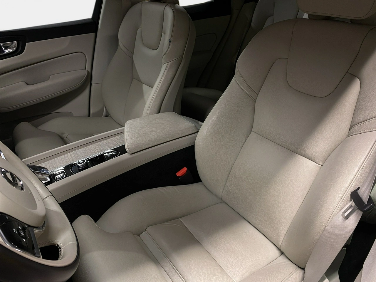 Volvo XC 60 - Zdjęcie 13