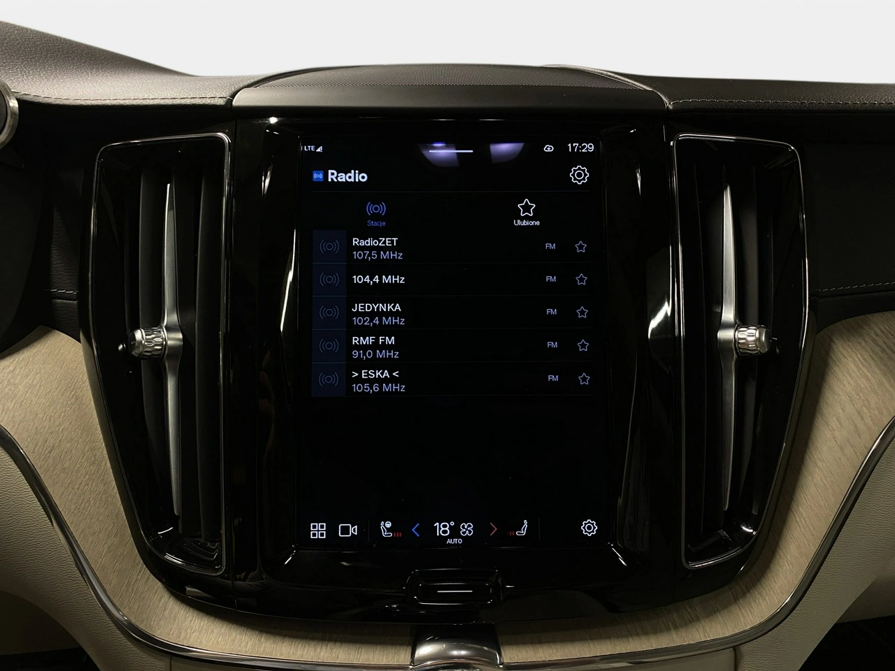 Volvo XC 60 - Zdjęcie 29