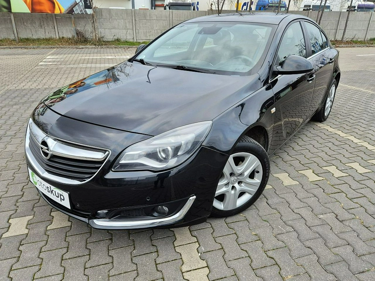 Opel Insignia - Zdjęcie 15