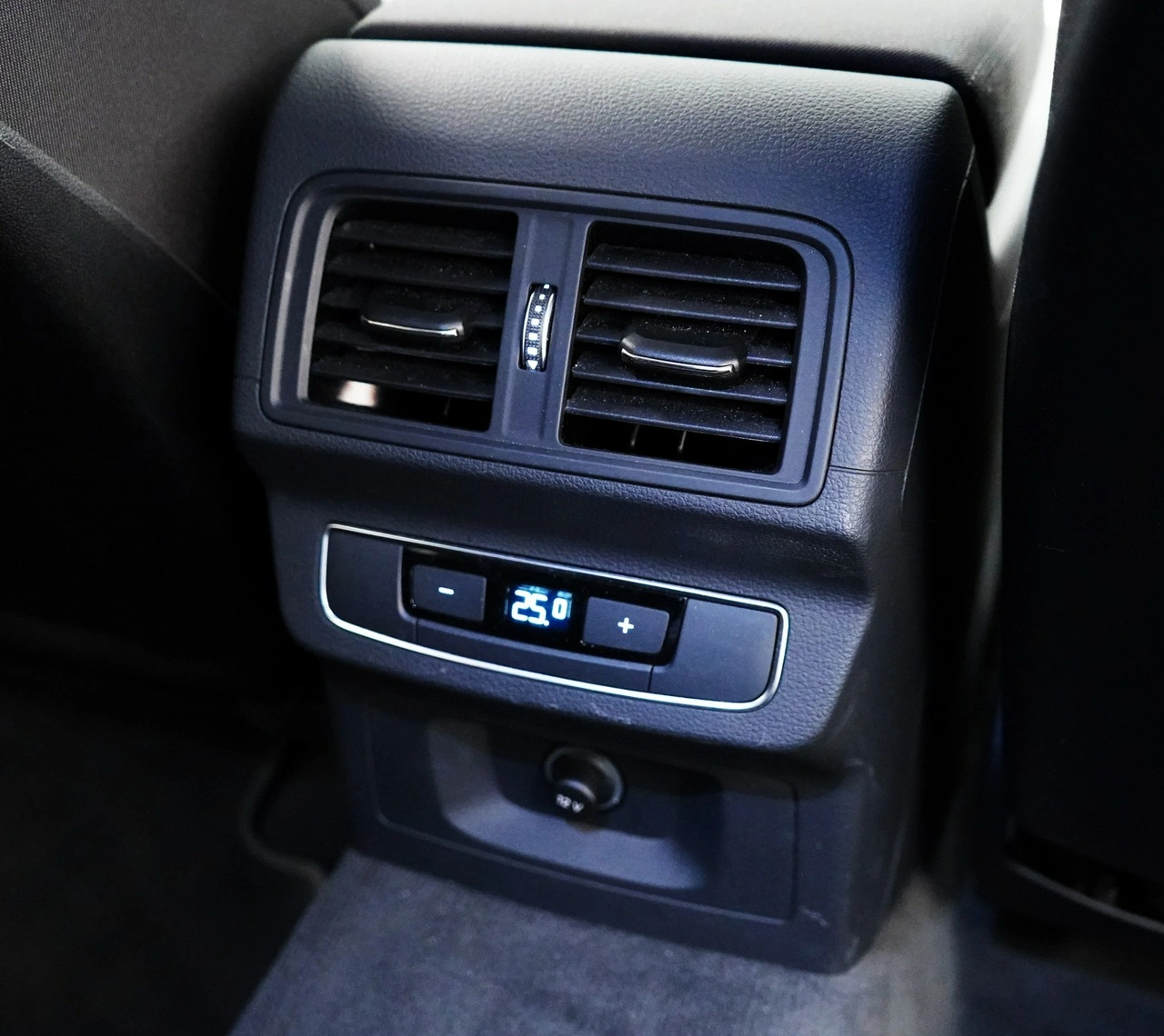 Audi Q5 - Zdjęcie 12