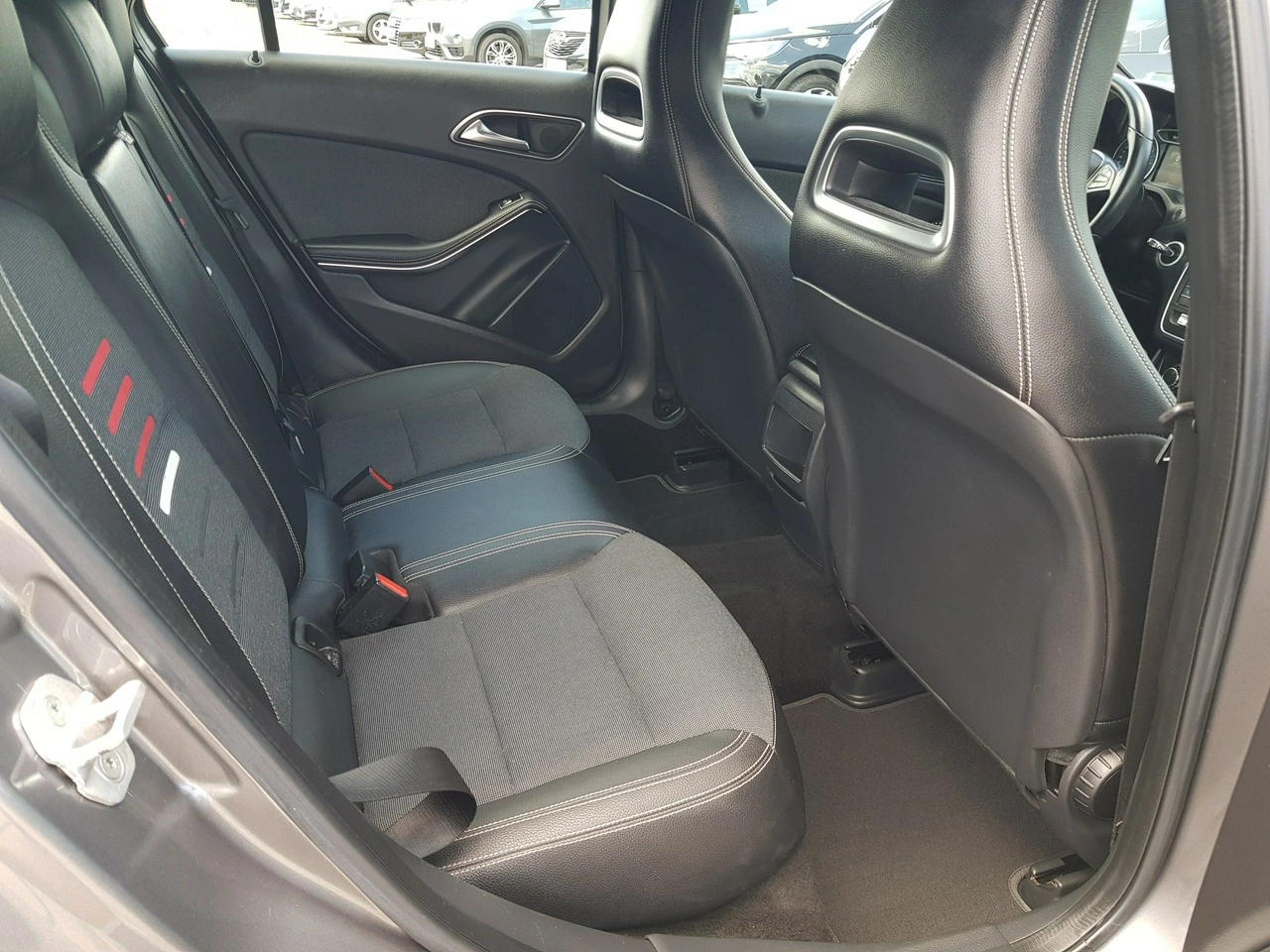 Mercedes A 160 - Zdjęcie 14