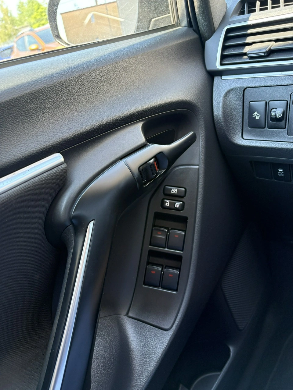 Toyota Verso - Zdjęcie 20