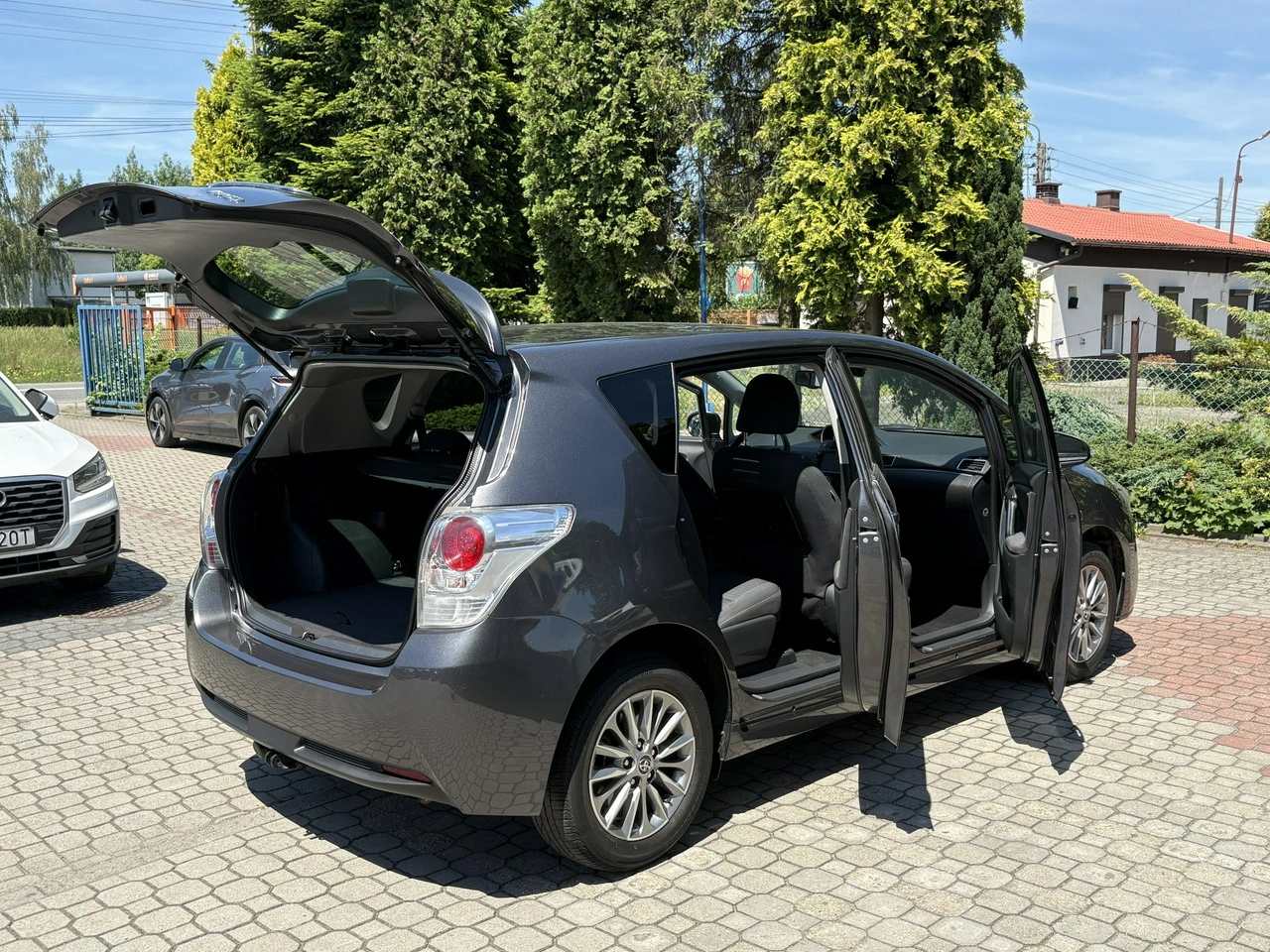 Toyota Verso - Zdjęcie 26