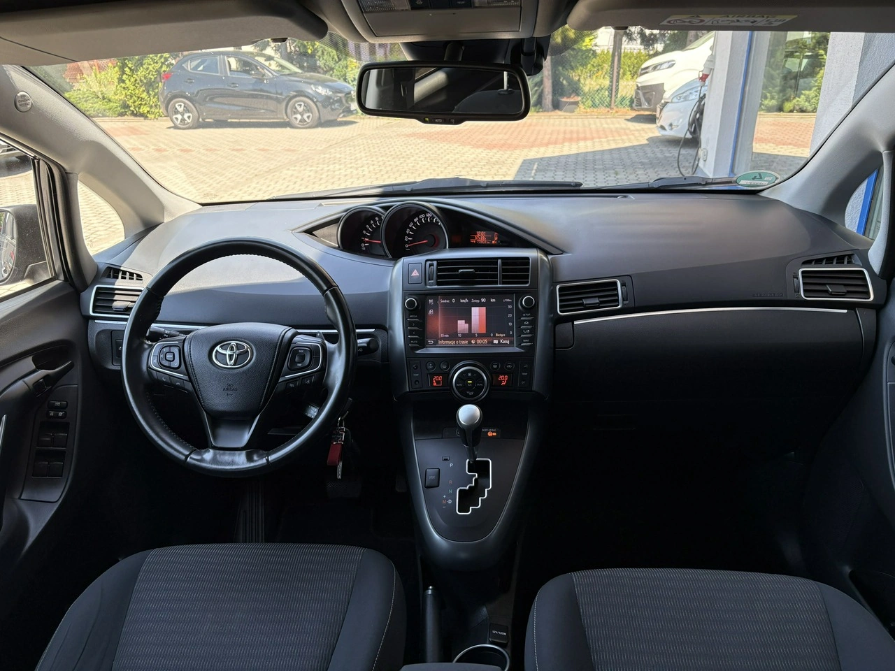 Toyota Verso - Zdjęcie 7