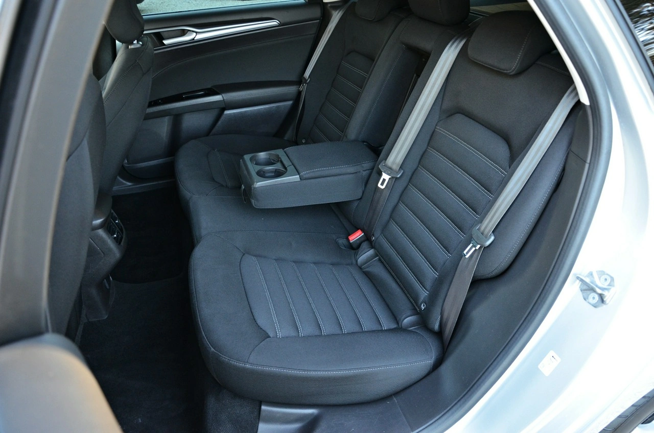 Ford Mondeo - Zdjęcie 9