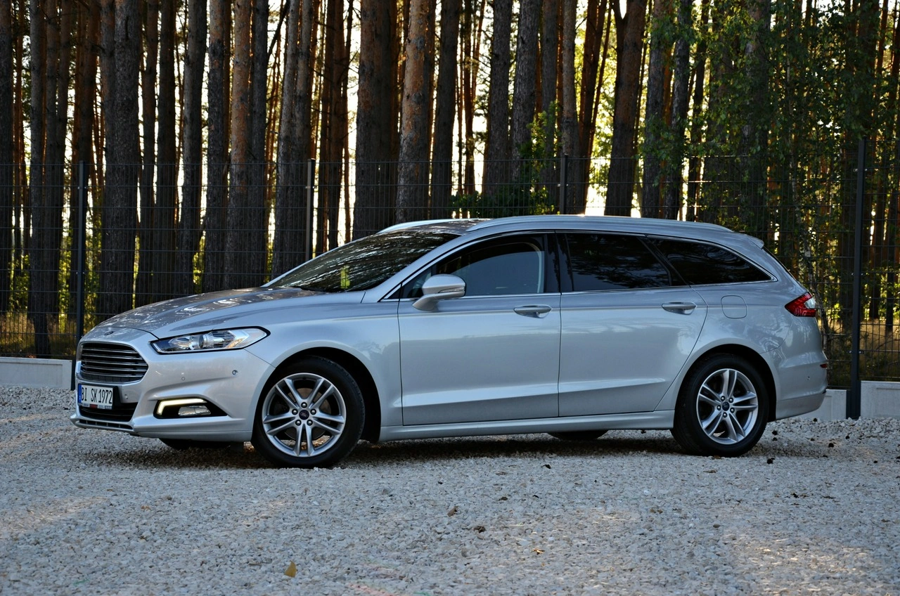 Ford Mondeo - Zdjęcie 12