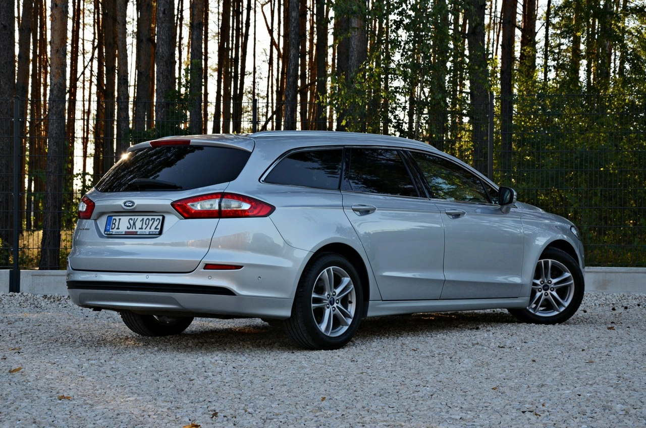 Ford Mondeo - Zdjęcie 22