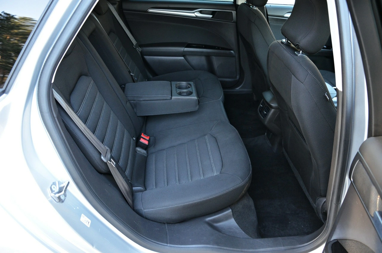 Ford Mondeo - Zdjęcie 33
