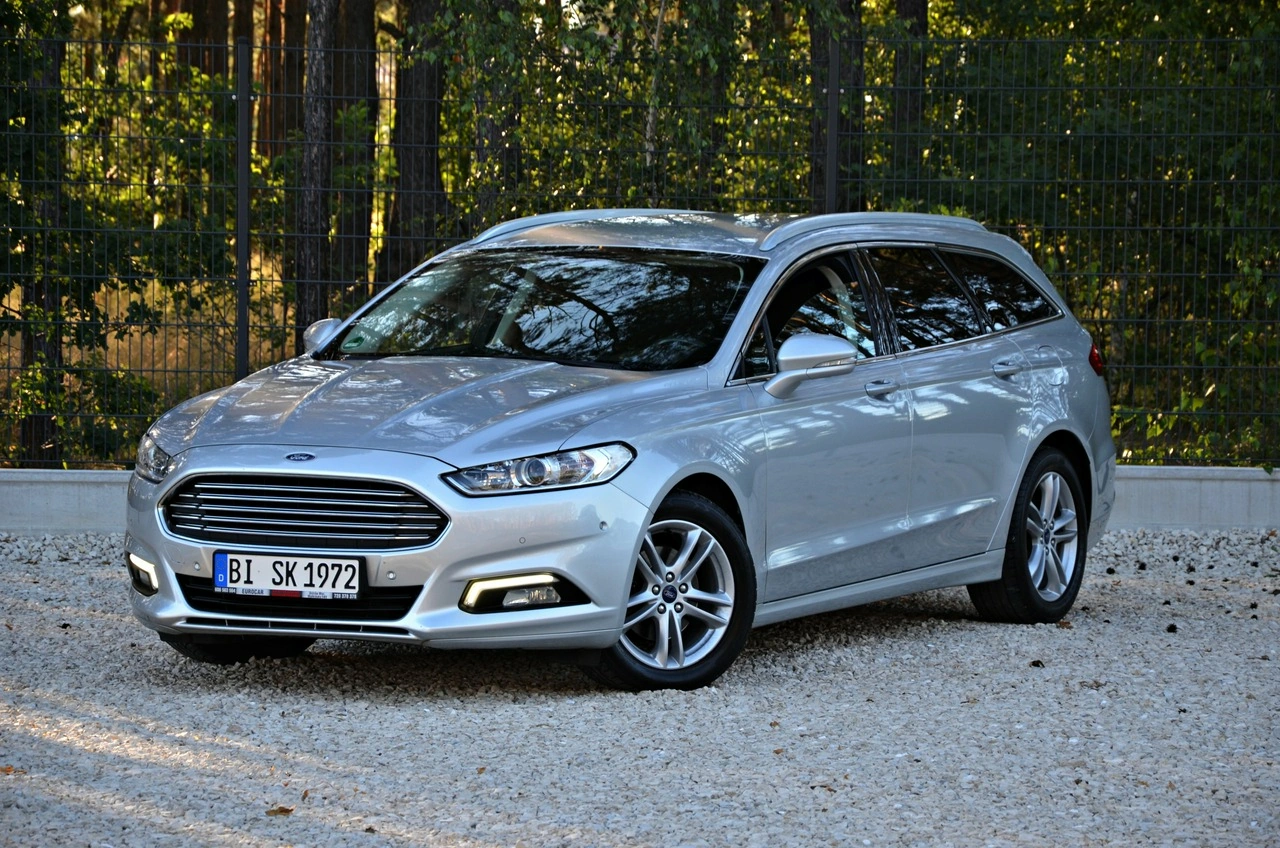 Ford Mondeo - Główne zdjęcie