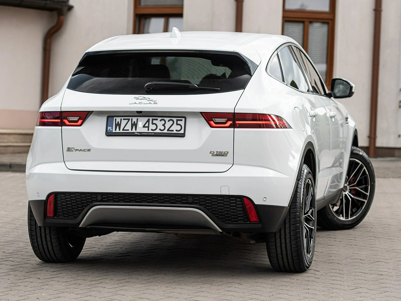 Jaguar E-Pace - Zdjęcie 2