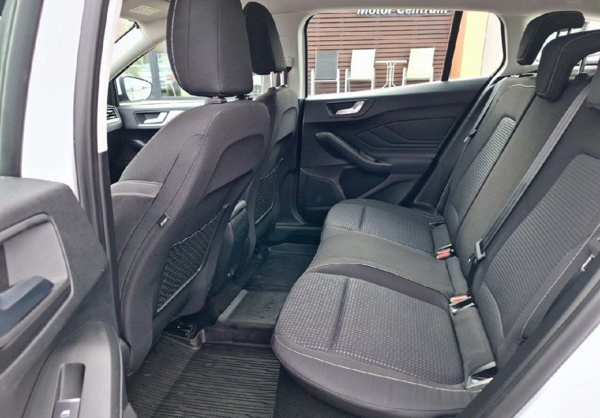 Ford Focus - Zdjęcie 12