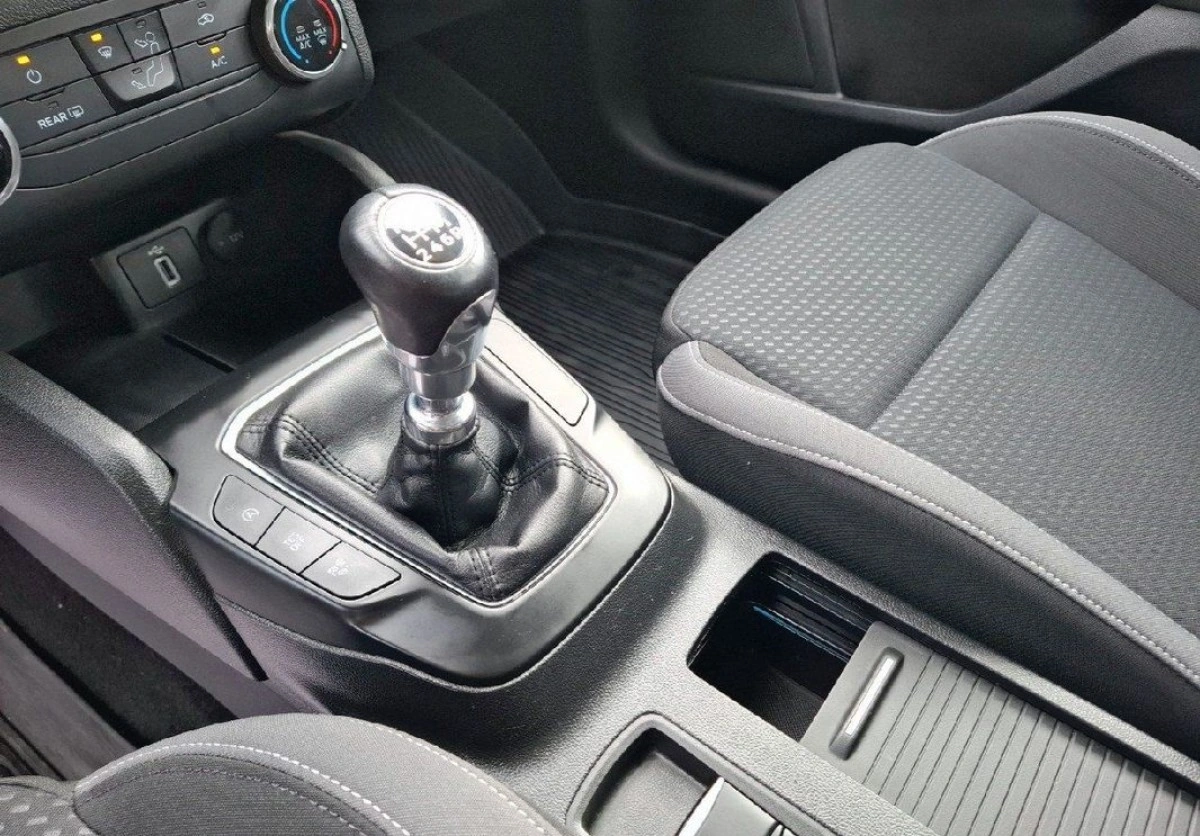 Ford Focus - Zdjęcie 14