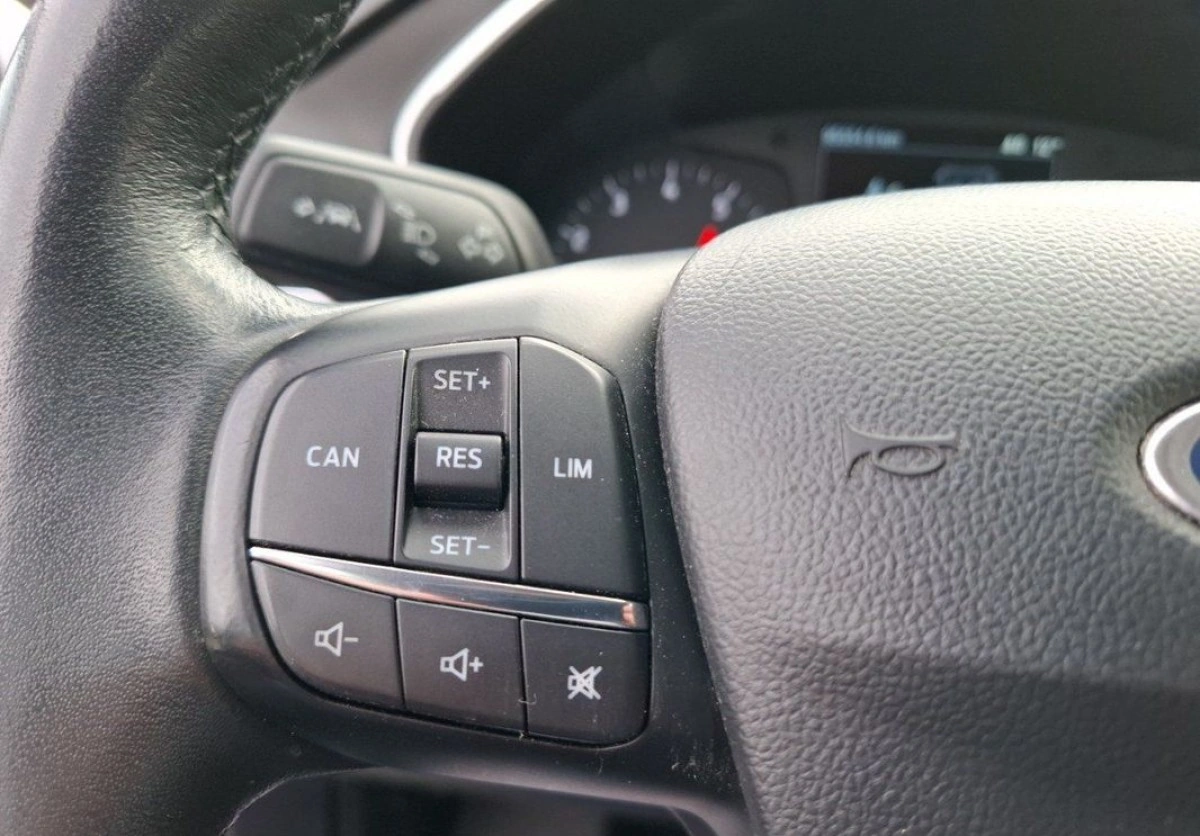 Ford Focus - Zdjęcie 21