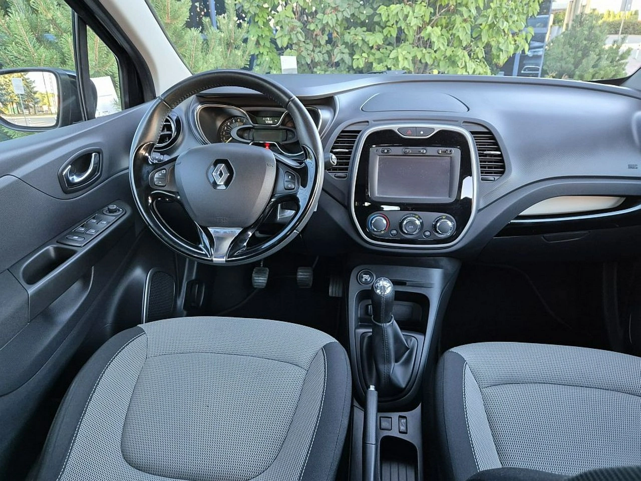 Renault Captur - Zdjęcie 12