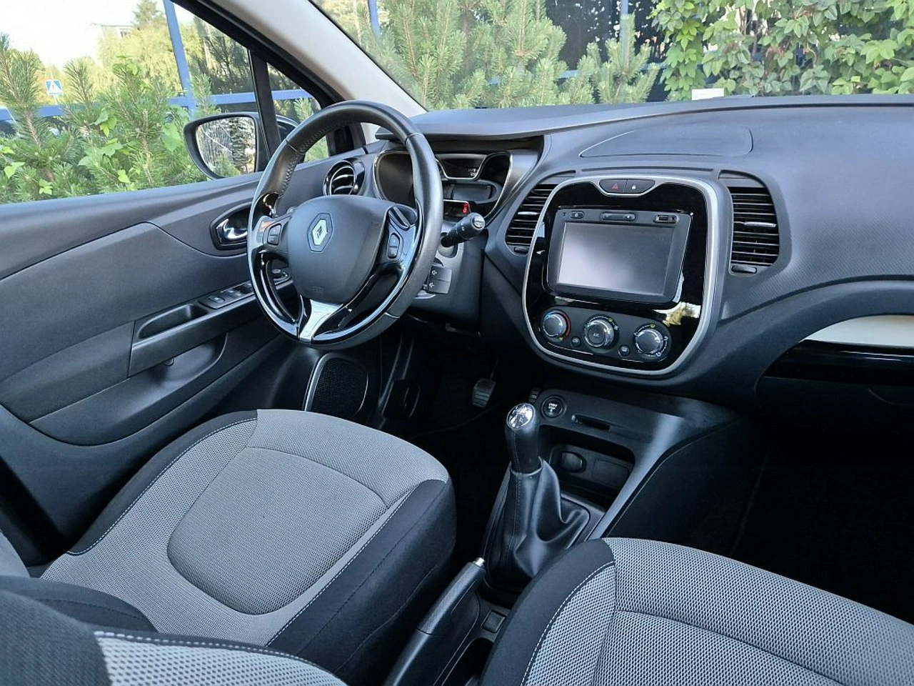 Renault Captur - Zdjęcie 13