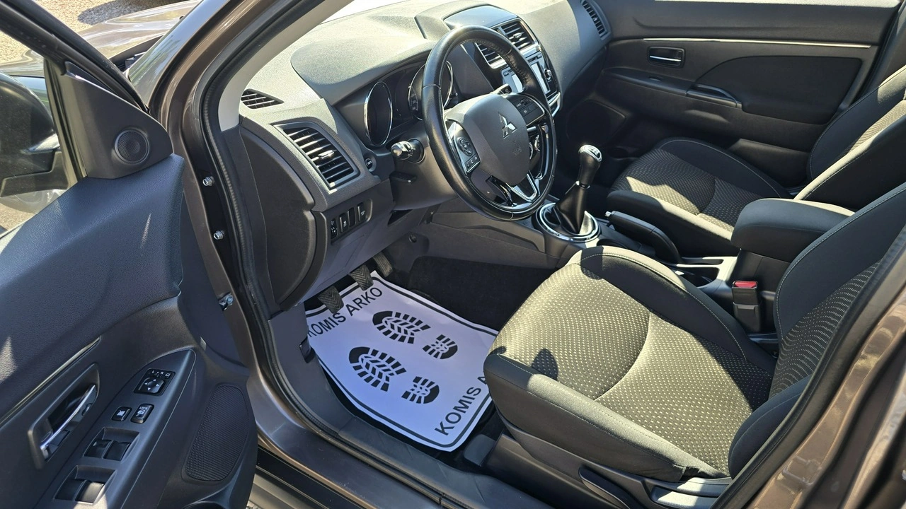 Mitsubishi ASX - Zdjęcie 8