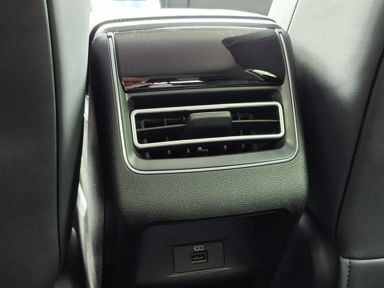 Chery Tiggo 4 - Zdjęcie 25