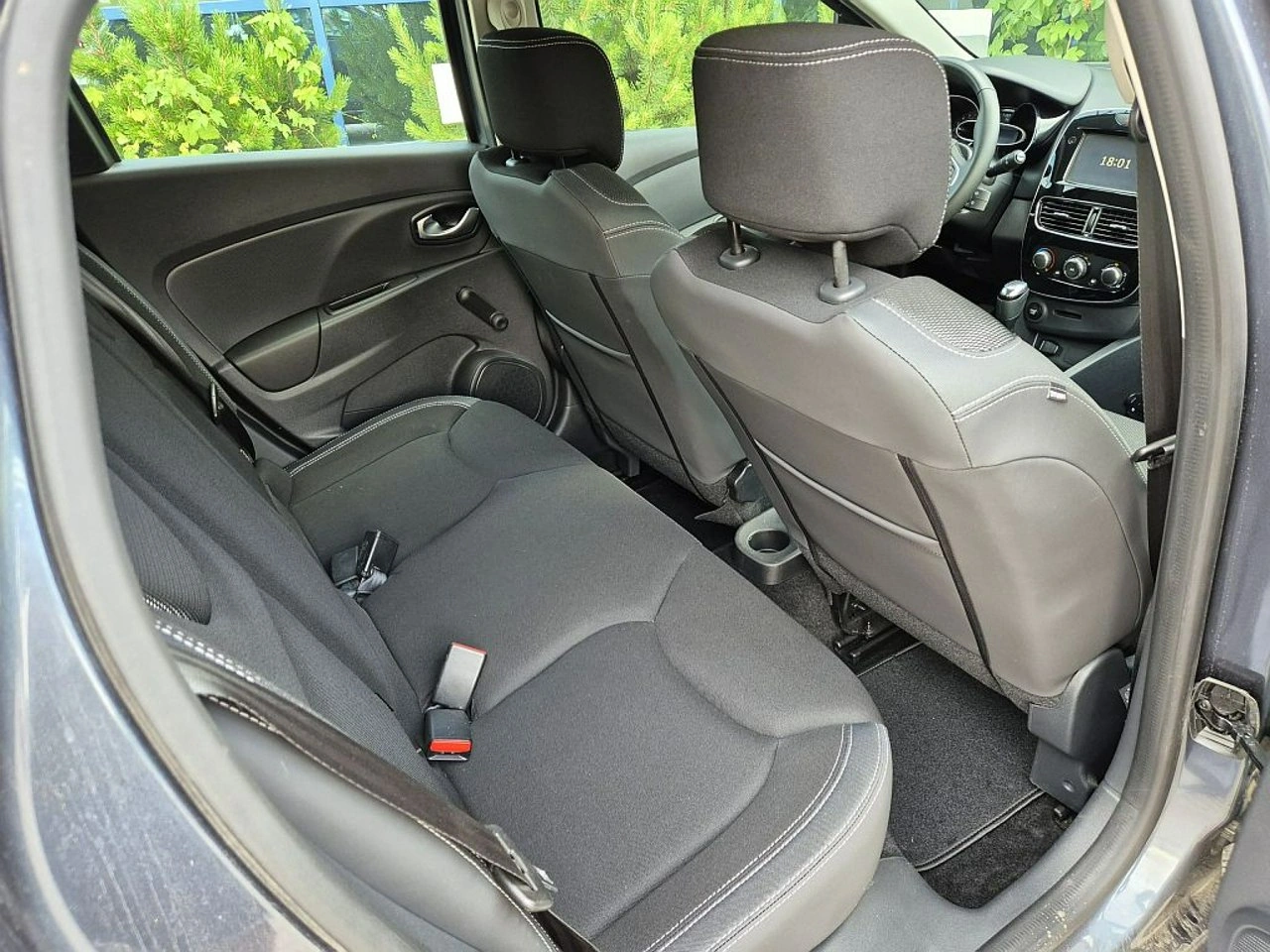 Renault Clio - Zdjęcie 9