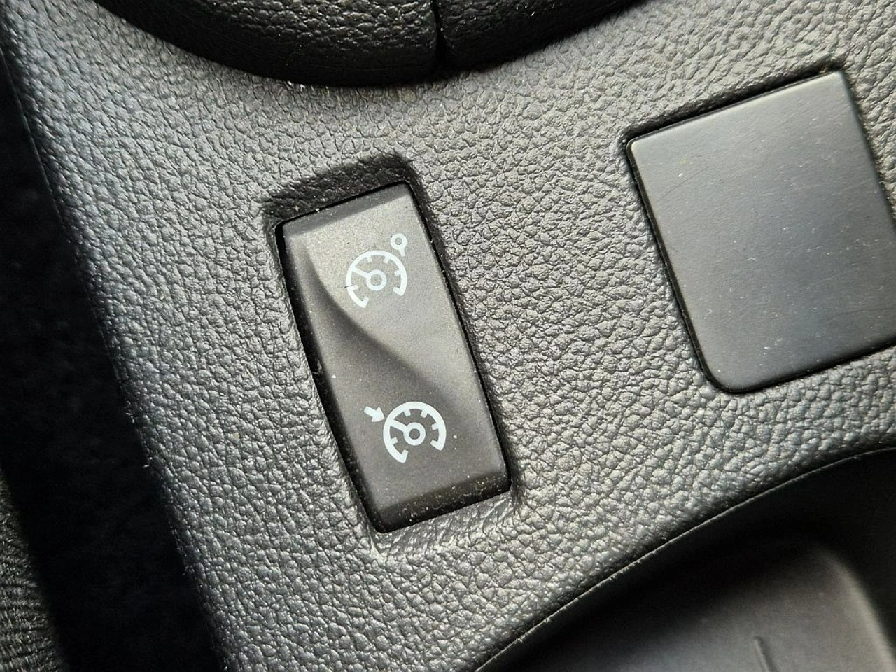 Renault Clio - Zdjęcie 22