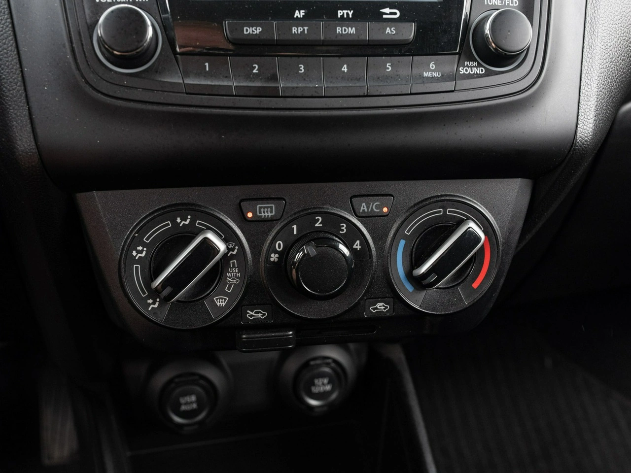 Suzuki Swift - Zdjęcie 14