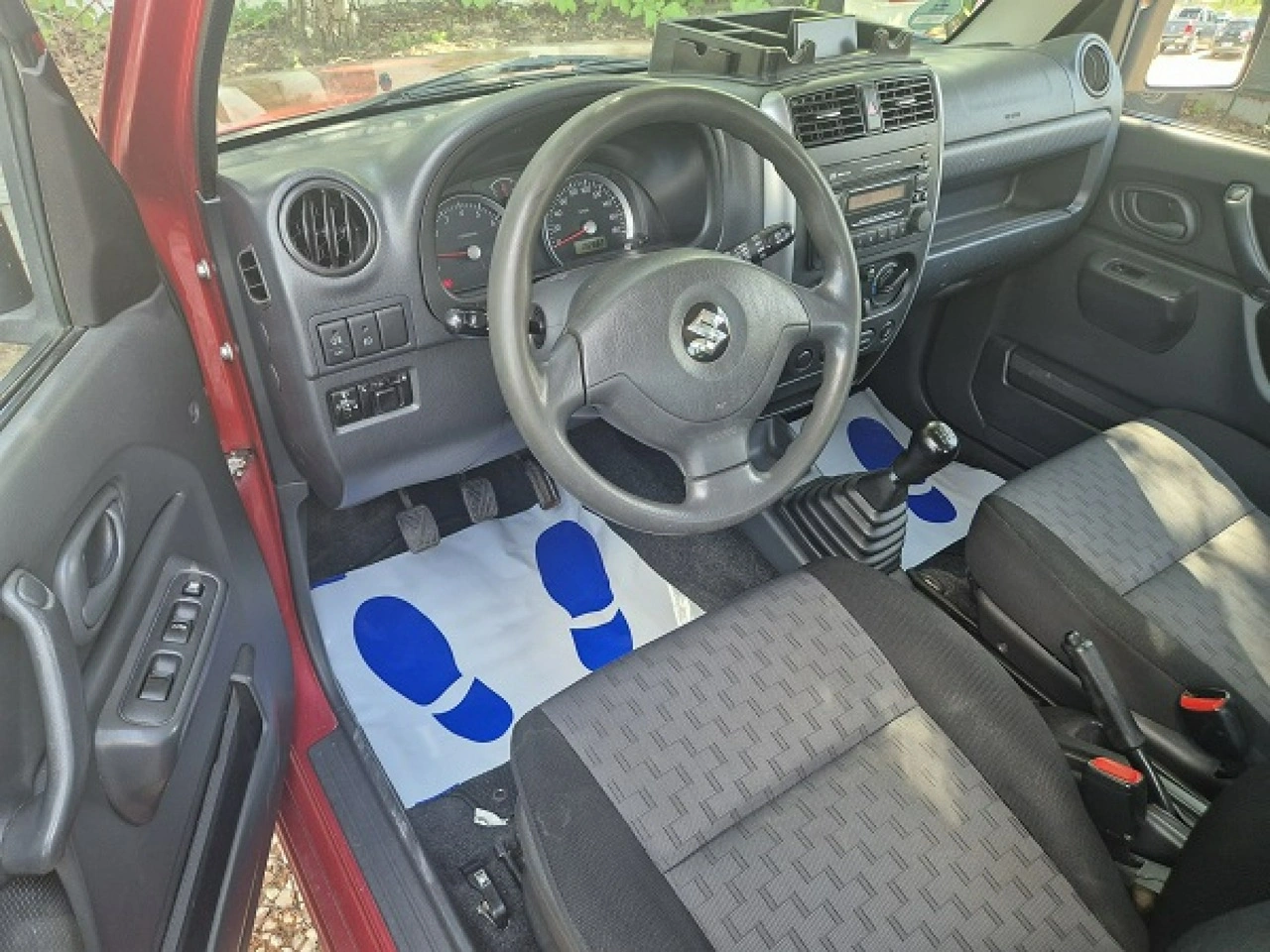 Suzuki Jimny - Zdjęcie 13