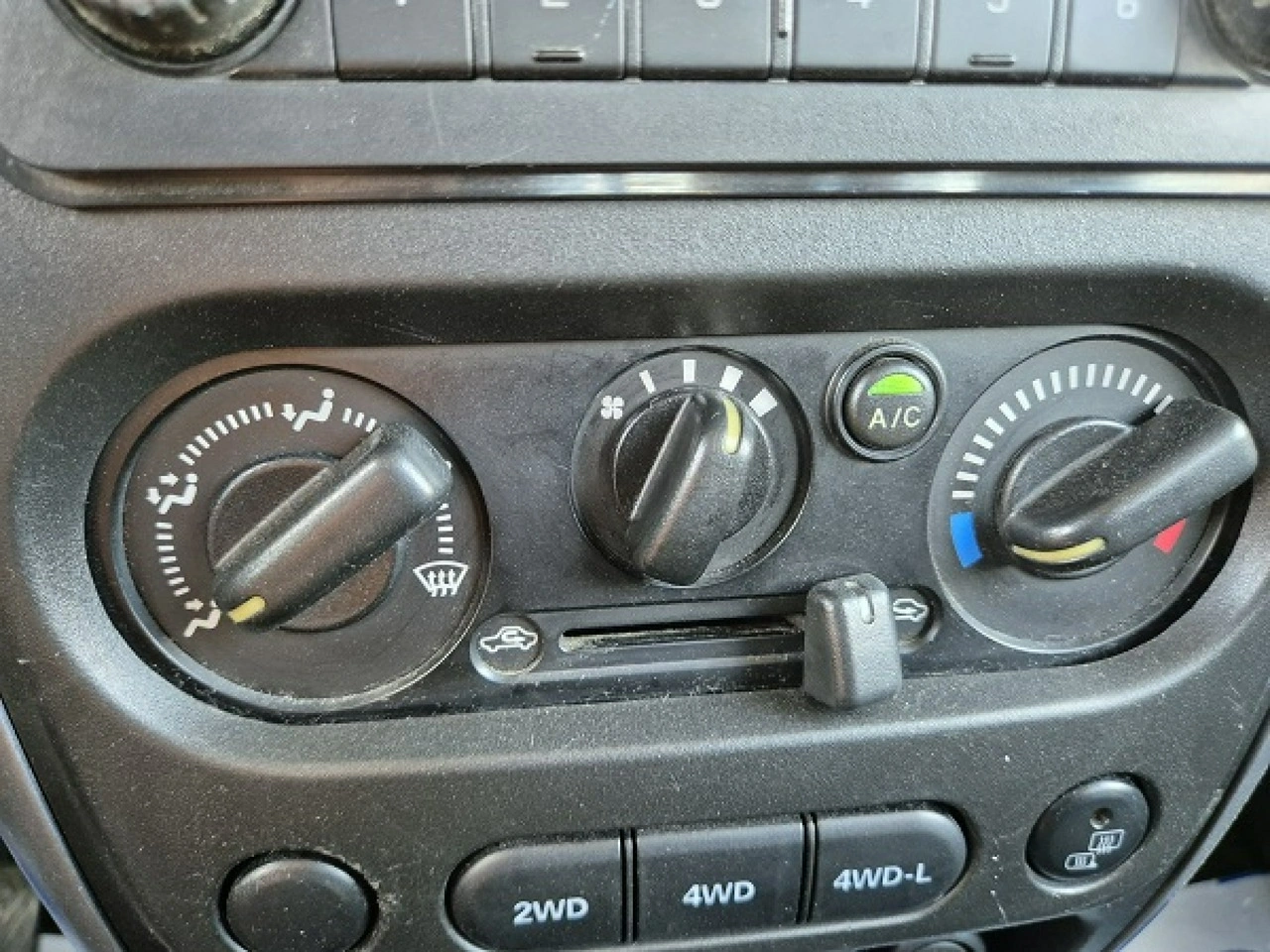 Suzuki Jimny - Zdjęcie 20