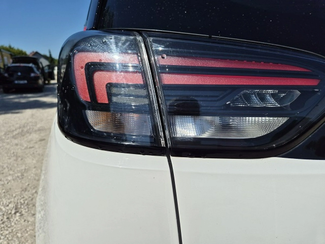 Opel Crossland X - Zdjęcie 12