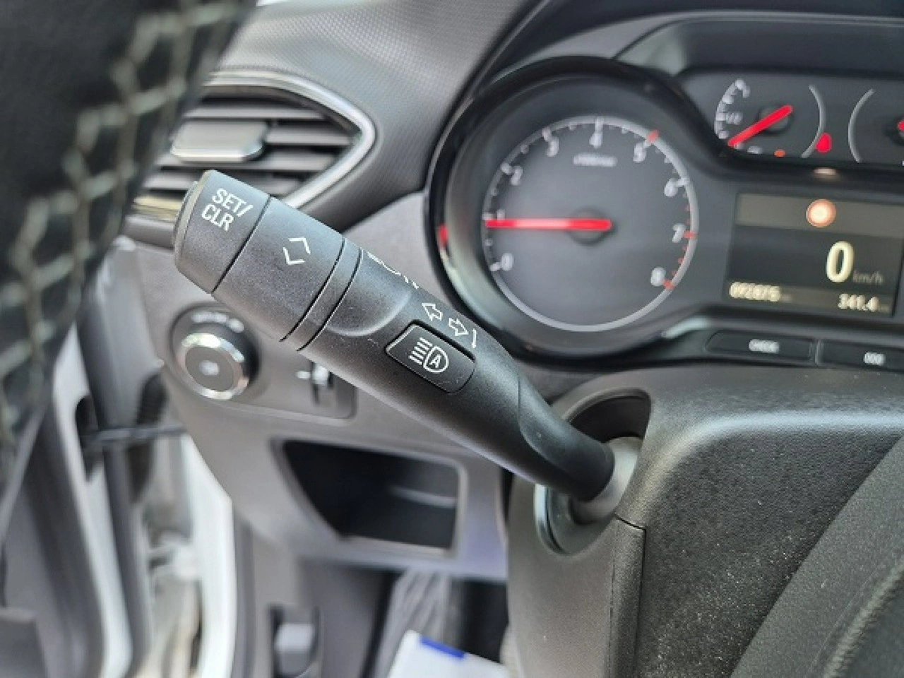 Opel Crossland X - Zdjęcie 28